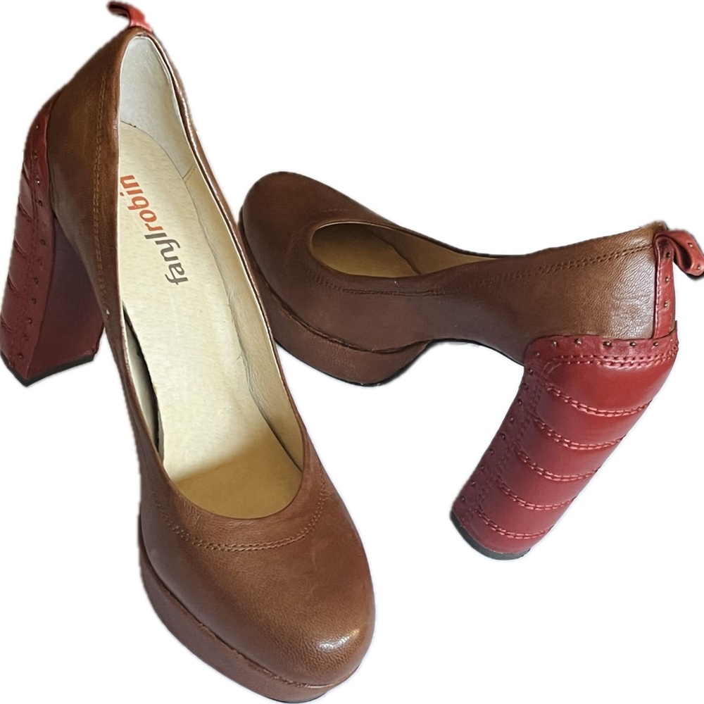 Vintage Faryl Robin platform heels, size 7.5